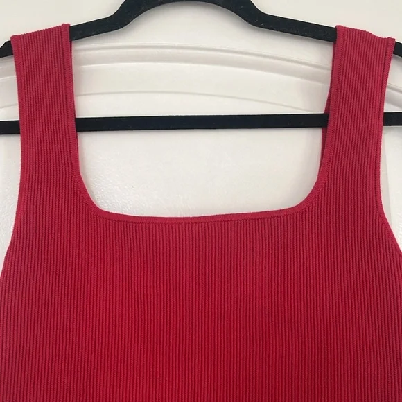 Reformation Julia Ribbed Knit Sweater Tank - Picture 5 of 9